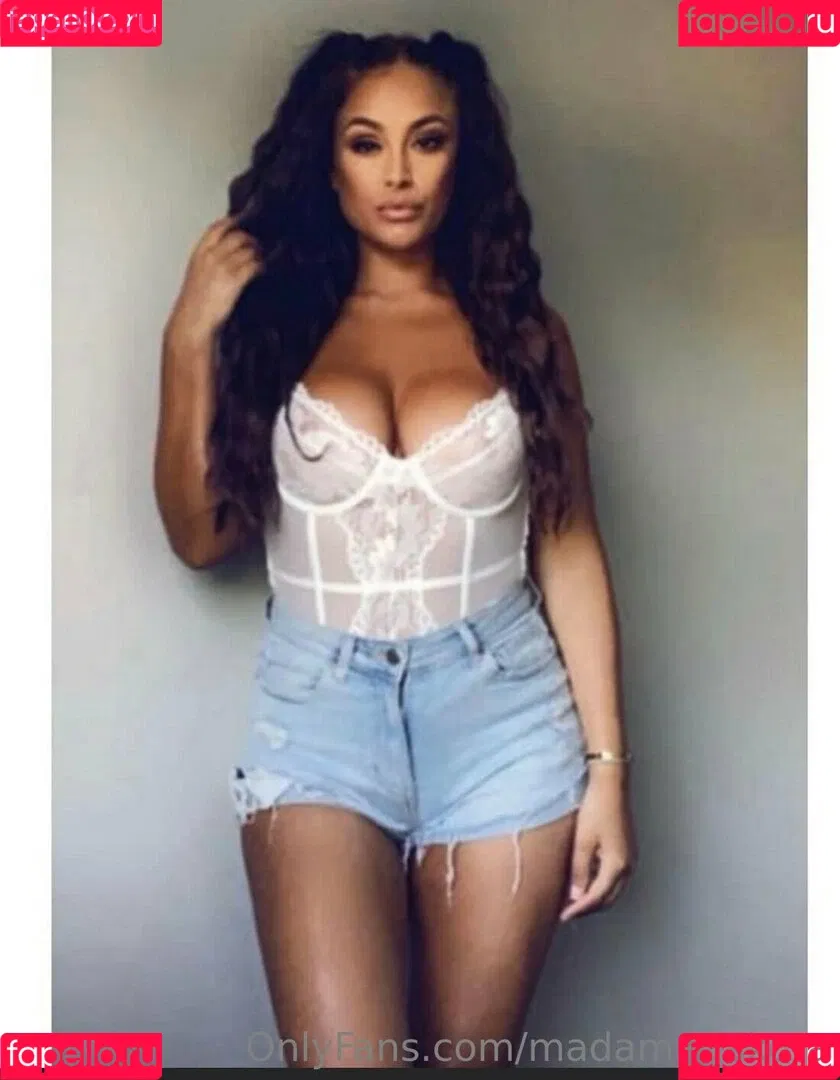 madamedakota Onlyfans Photo Gallery 