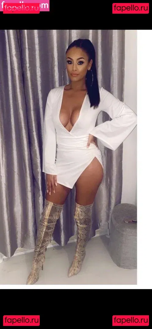 madamedakota Onlyfans Photo Gallery 