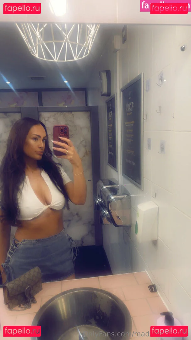 madamedakota Onlyfans Photo Gallery 