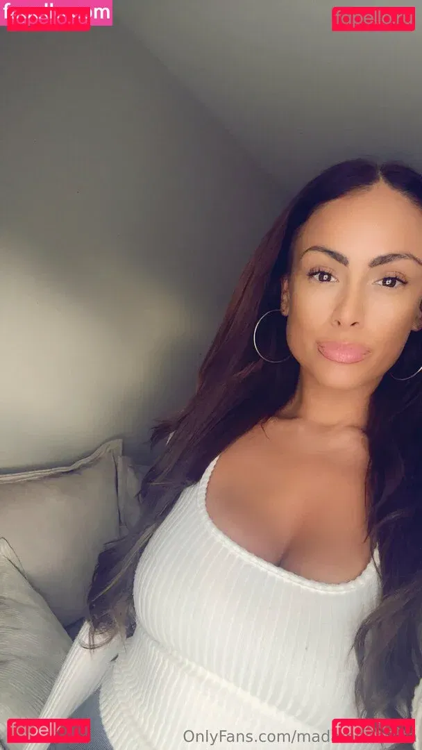 madamedakota Onlyfans Photo Gallery 