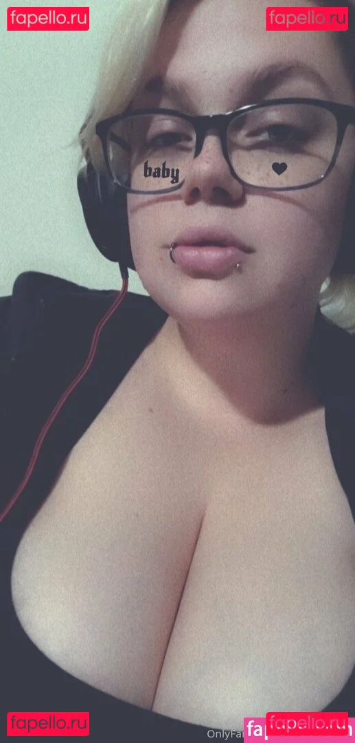 ariajinxfree Onlyfans Photo Gallery 