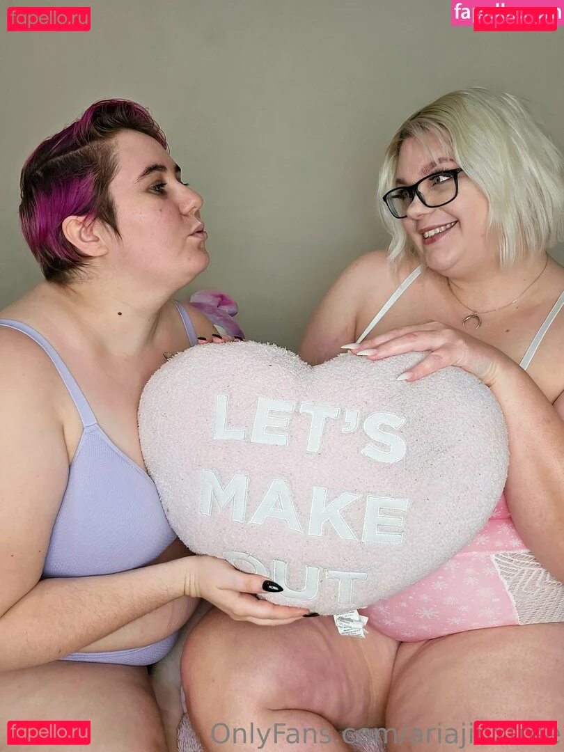 ariajinxfree Onlyfans Photo Gallery 