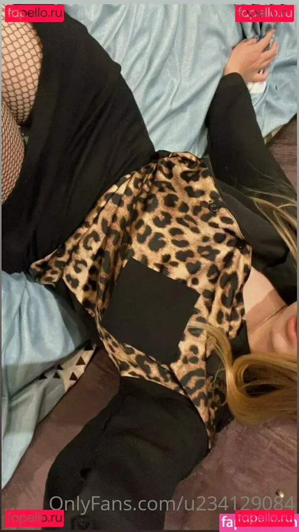 flora_belll Onlyfans Photo Gallery 