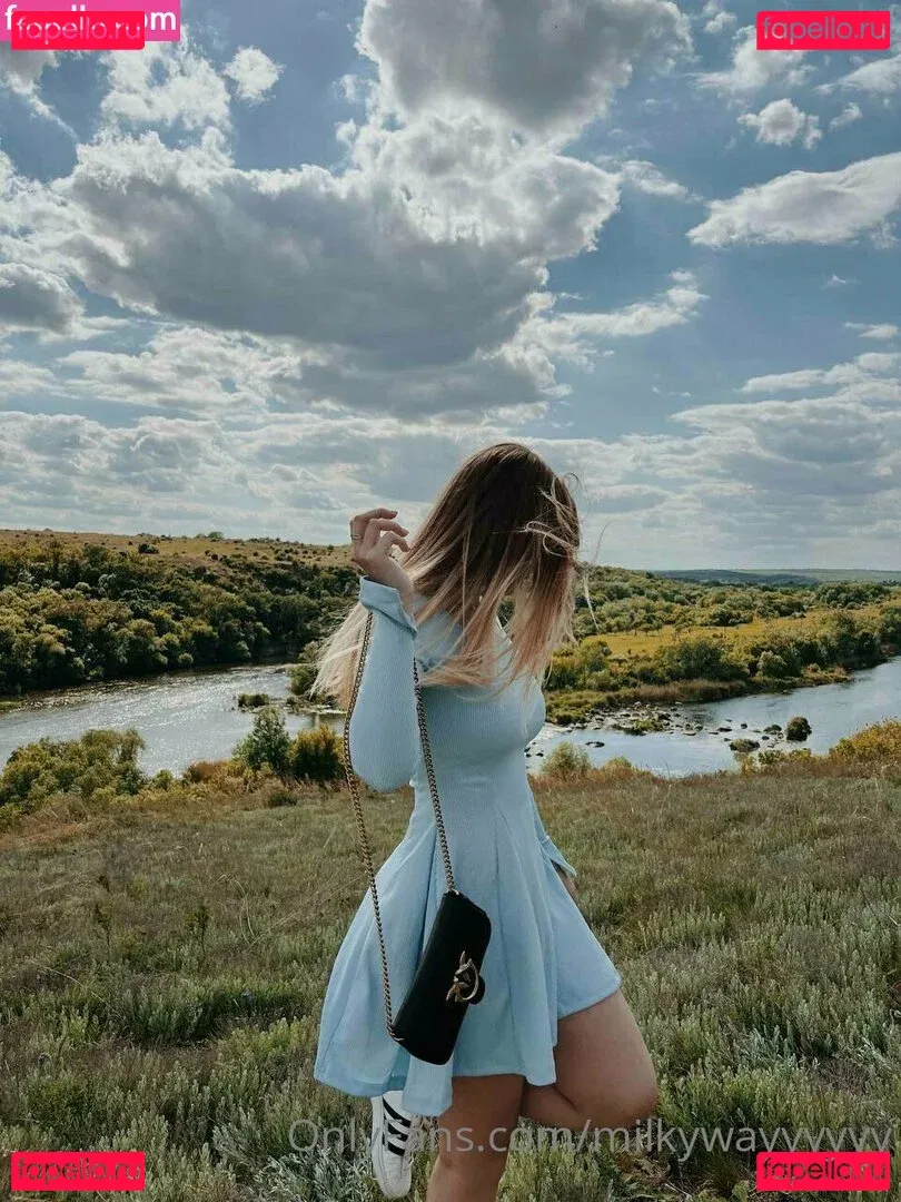 flora_belll Onlyfans Photo Gallery 