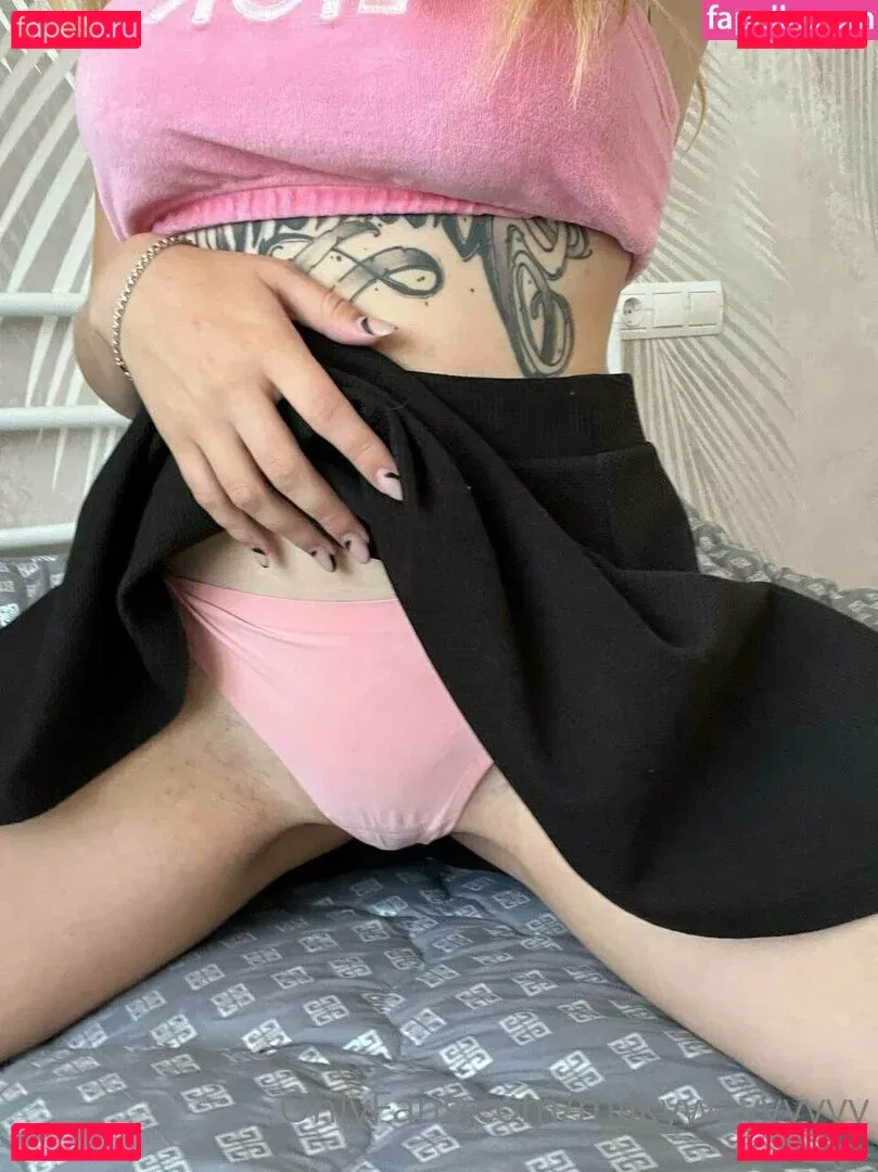 flora_belll Onlyfans Photo Gallery 