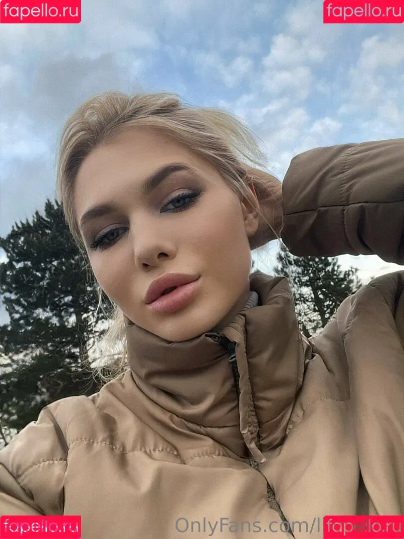 lilyy_star Onlyfans Photo Gallery 