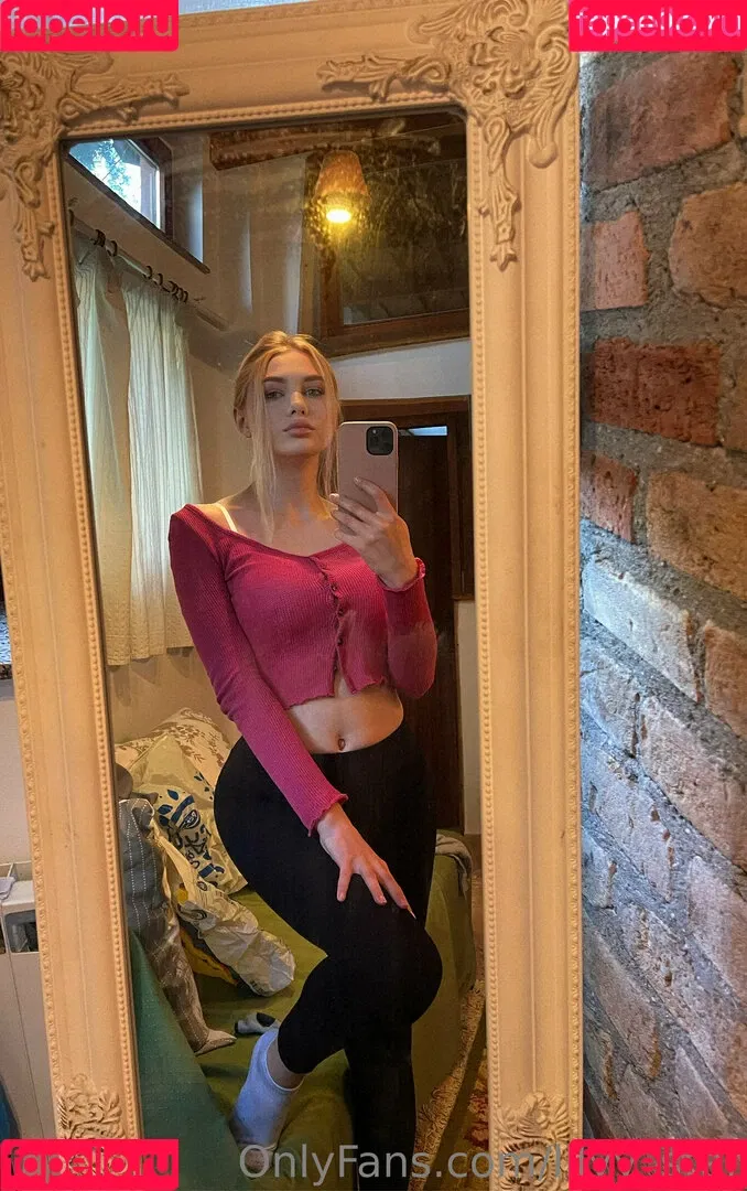 lilyy_star Onlyfans Photo Gallery 