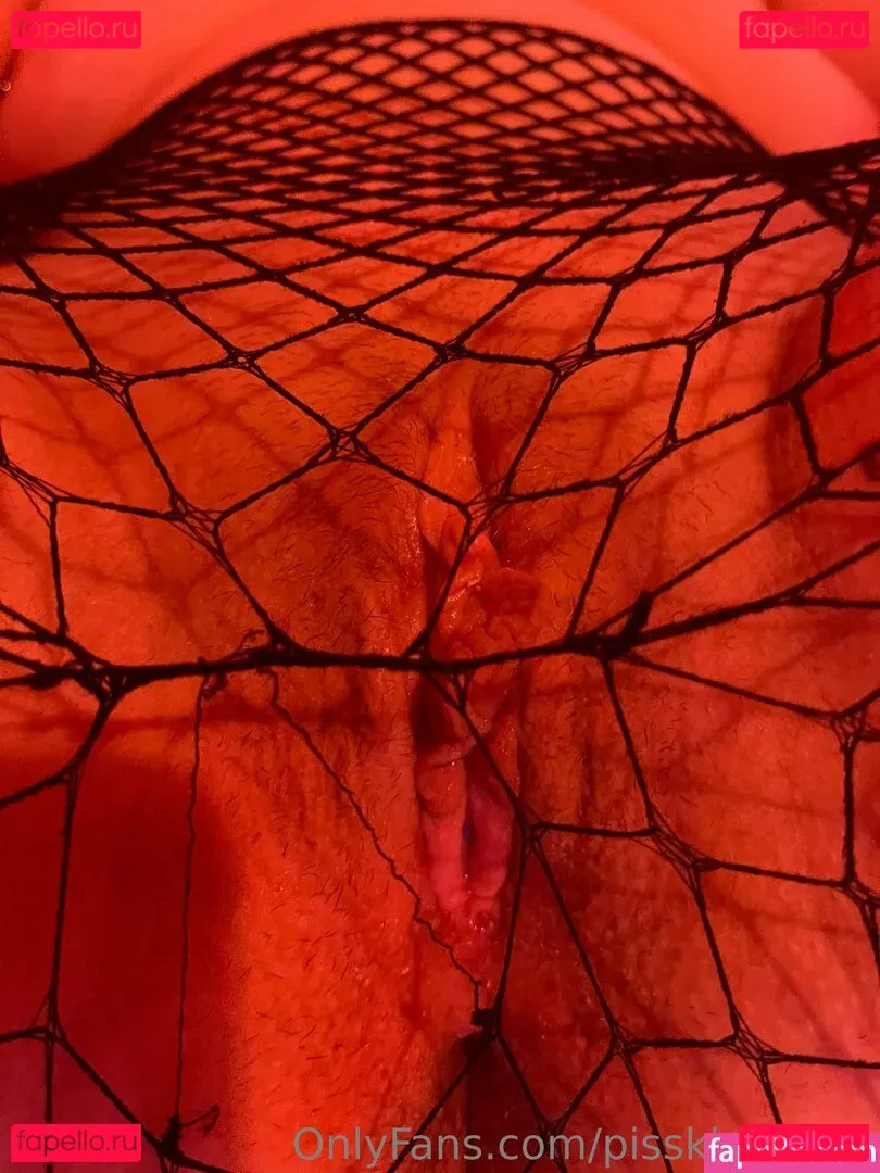 pisskinkbaby Onlyfans Photo Gallery 