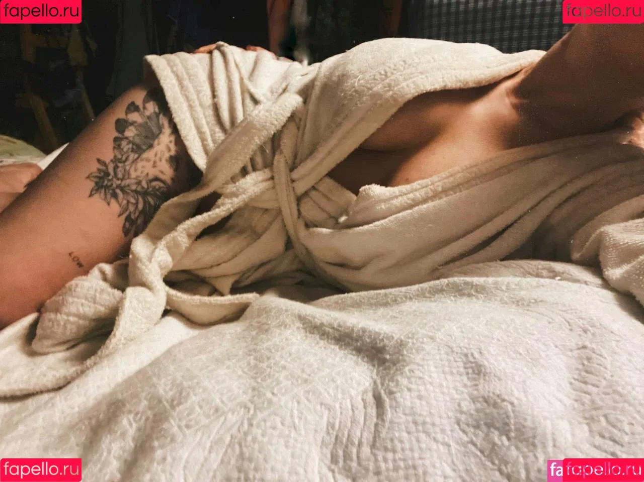 roeschach Onlyfans Photo Gallery 