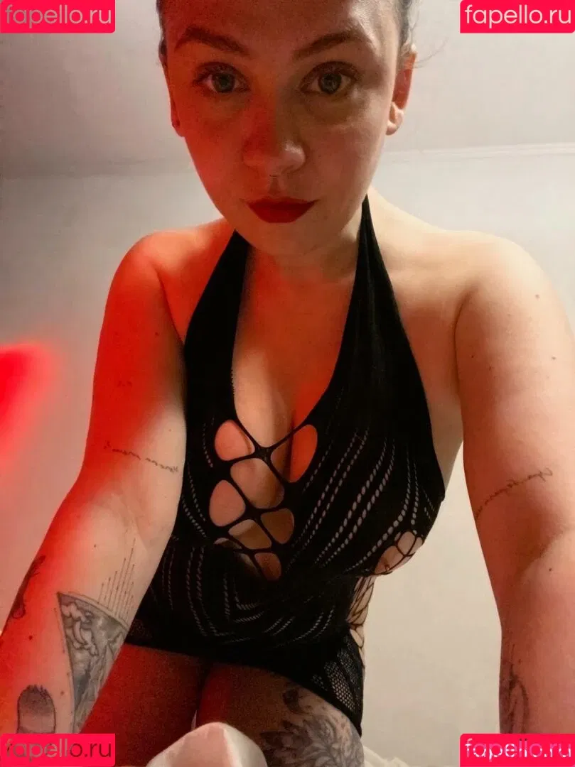 roeschach Onlyfans Photo Gallery 