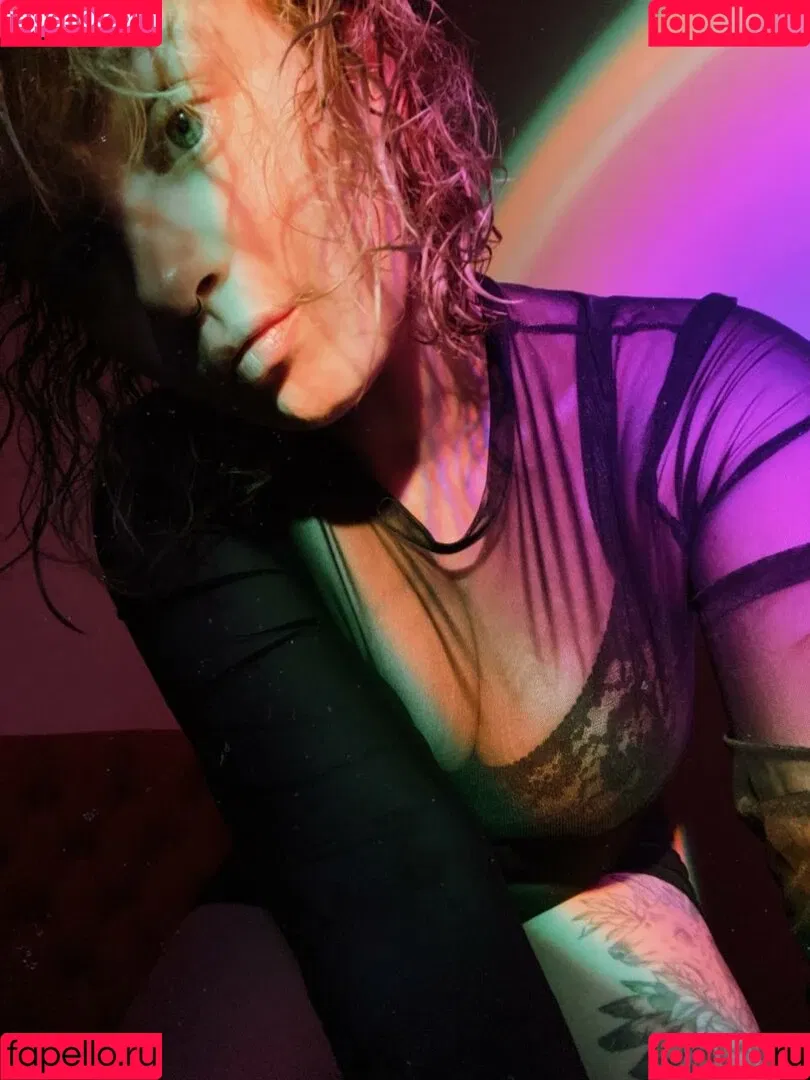 roeschach Onlyfans Photo Gallery 