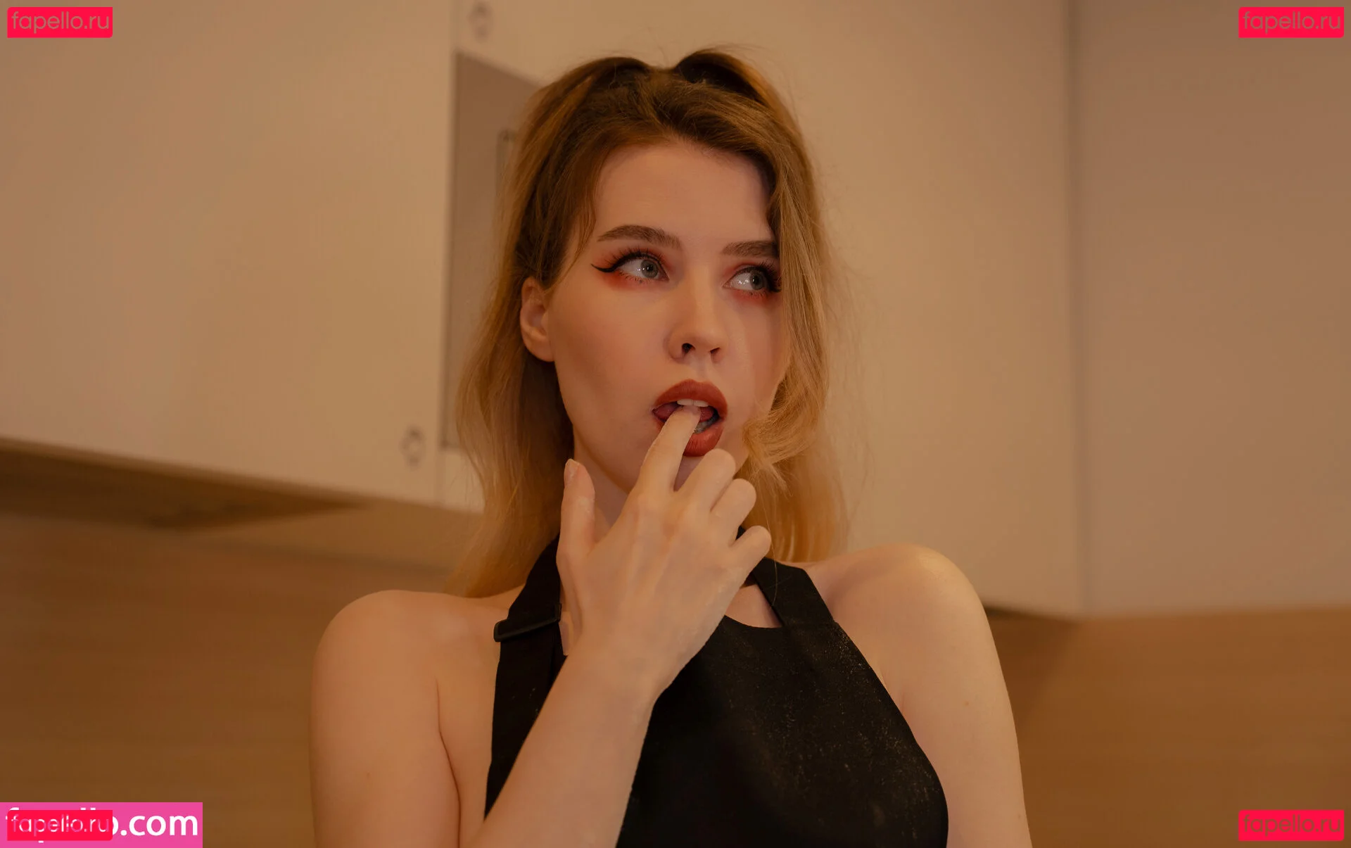 Mood Asmr Onlyfans Photo Gallery 