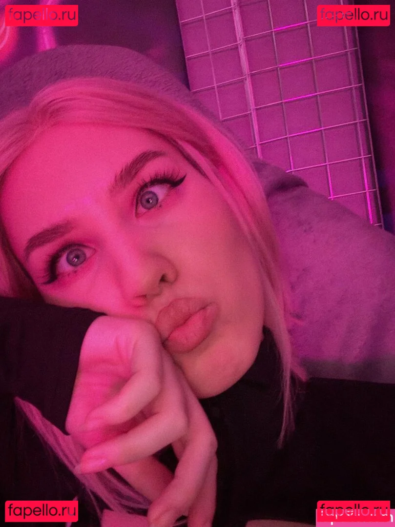 Mood Asmr Onlyfans Photo Gallery 