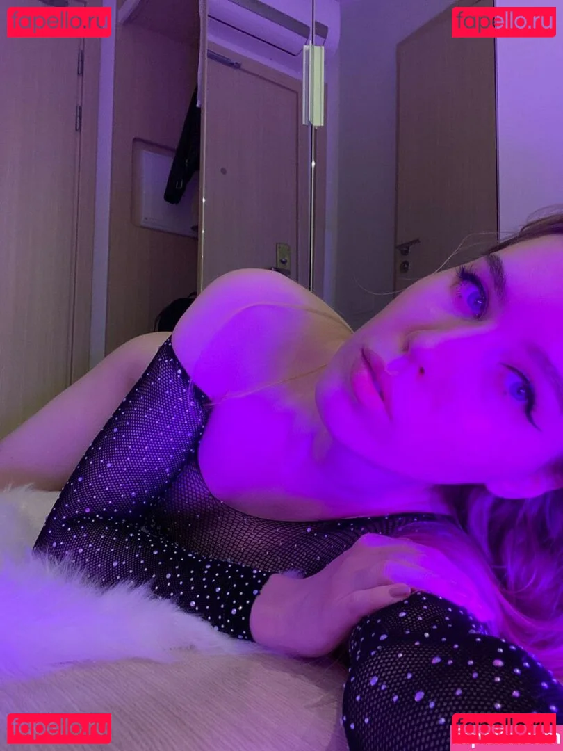 Mood Asmr Onlyfans Photo Gallery 