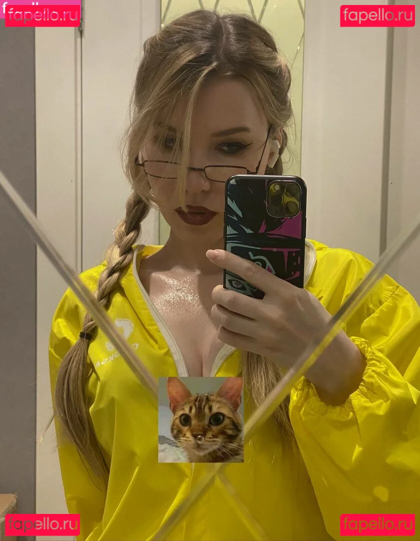 Mood Asmr Onlyfans Photo Gallery 