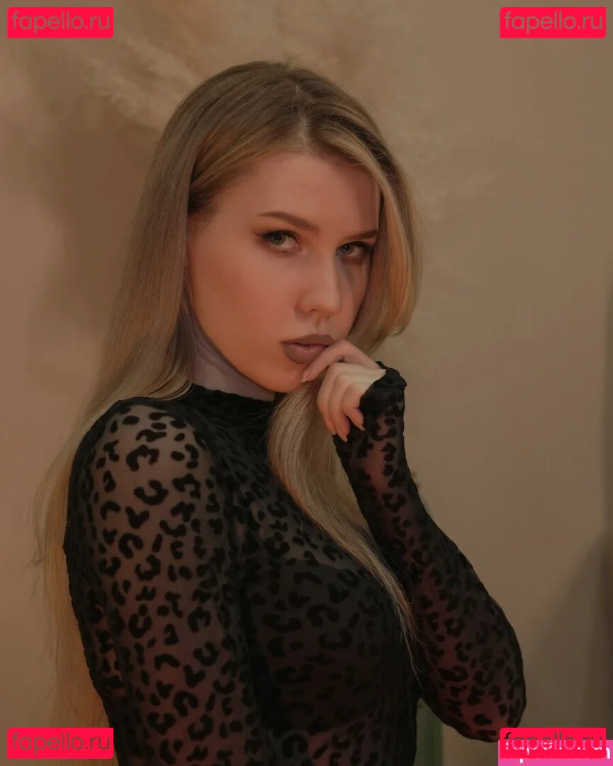 Mood Asmr Onlyfans Photo Gallery 