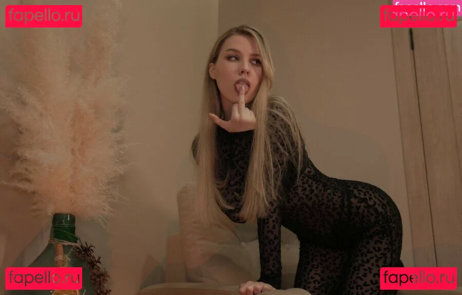 Mood Asmr Onlyfans Photo Gallery 