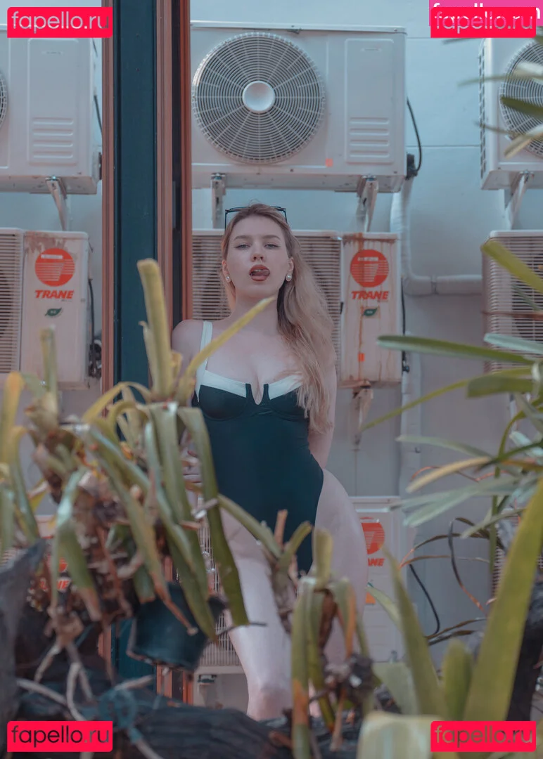 Mood Asmr Onlyfans Photo Gallery 