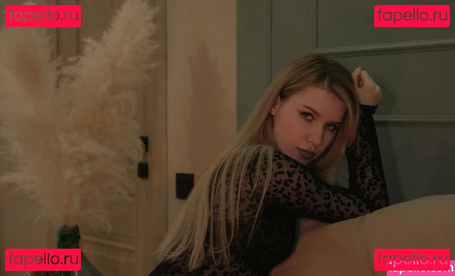 Mood Asmr Onlyfans Photo Gallery 