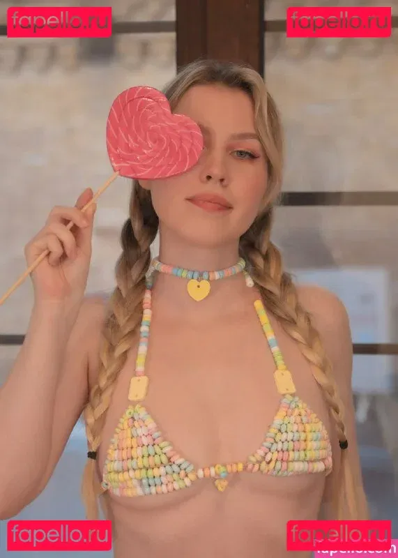 Mood Asmr Onlyfans Photo Gallery 