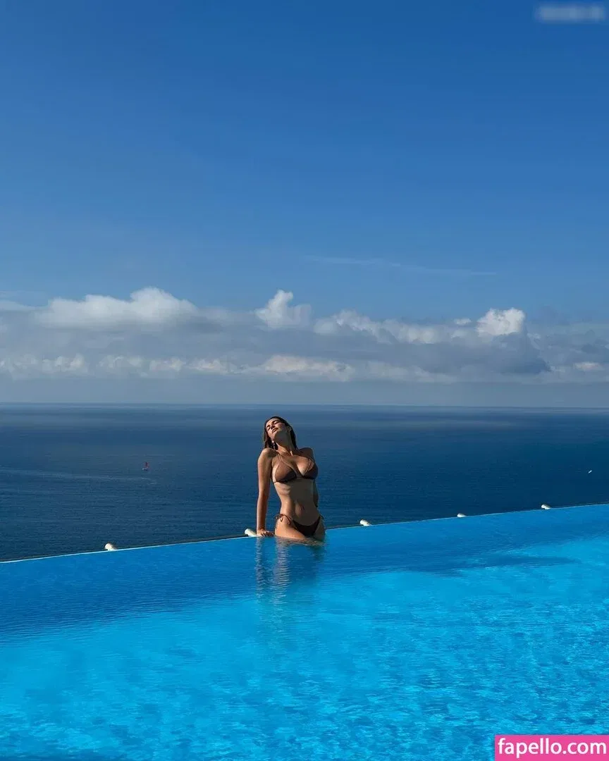 Susanna Giovanardi Onlyfans Photo Gallery 