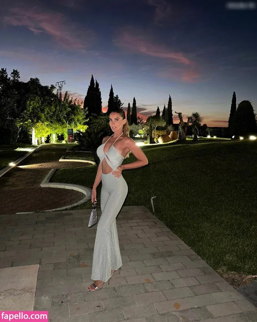 Susanna Giovanardi Onlyfans Photo Gallery 