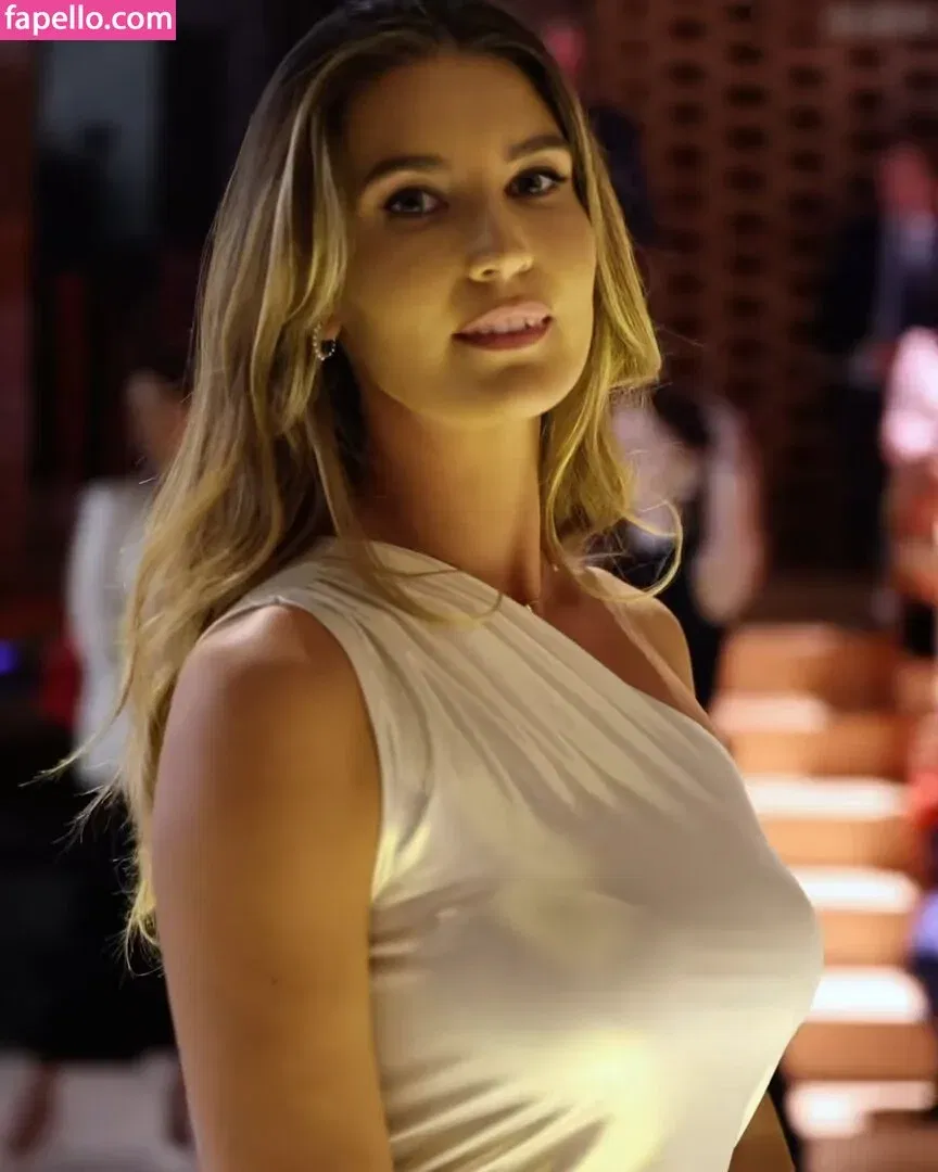 Susanna Giovanardi Onlyfans Photo Gallery 