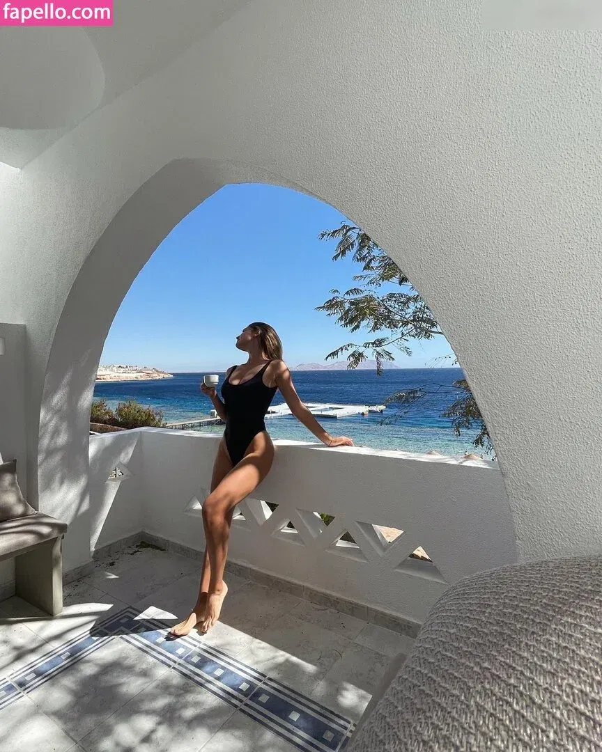 Susanna Giovanardi Onlyfans Photo Gallery 