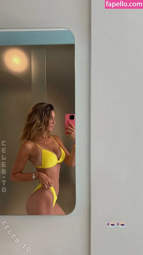 Susanna Giovanardi Onlyfans Photo Gallery 