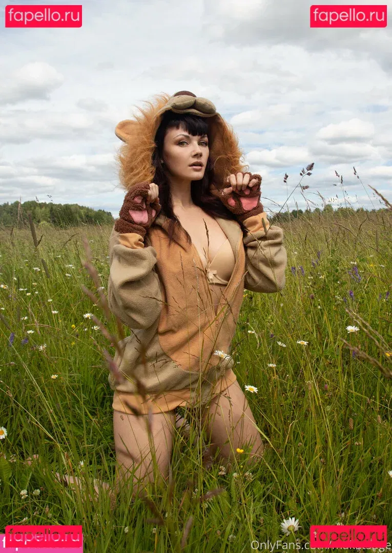 makatsuge Onlyfans Photo Gallery 