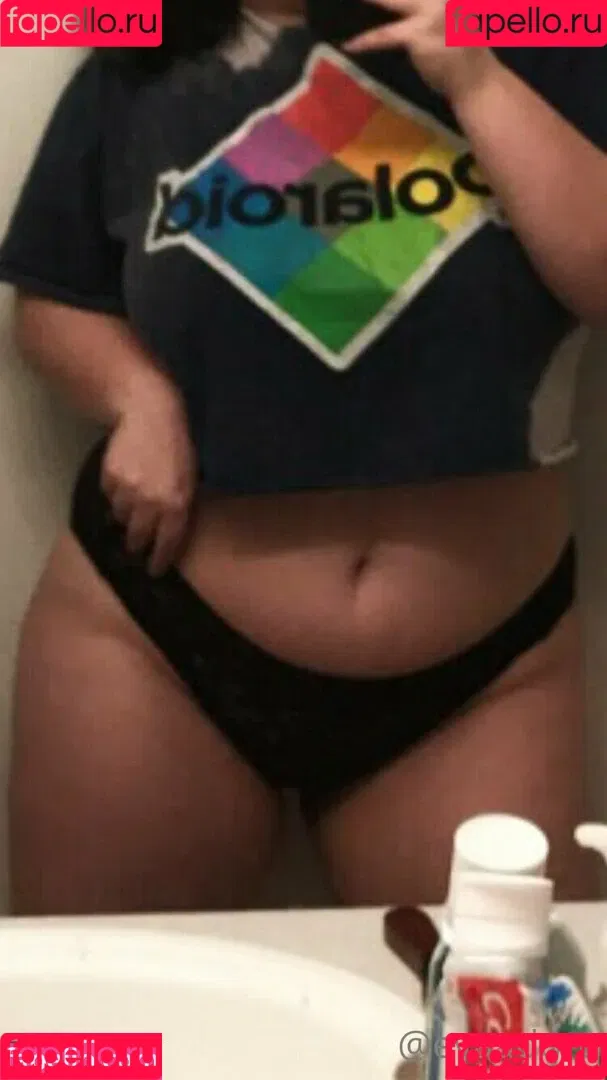 divine-hedonist-free Onlyfans Photo Gallery 