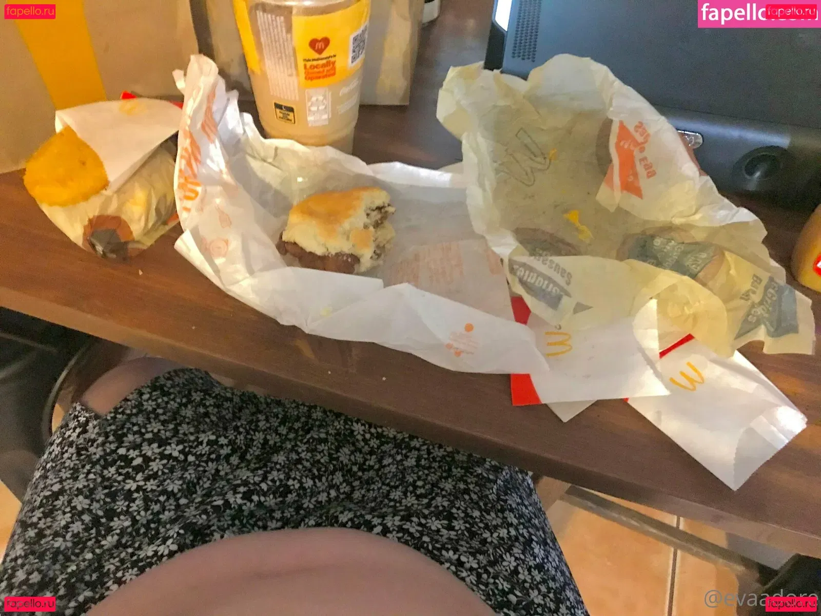 divine-hedonist-free Onlyfans Photo Gallery 