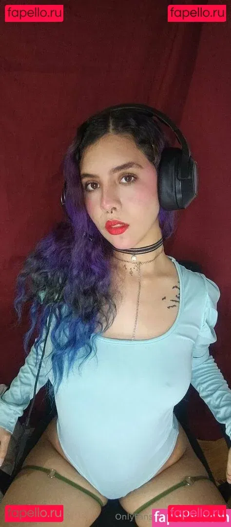 teachernofit Onlyfans Photo Gallery 