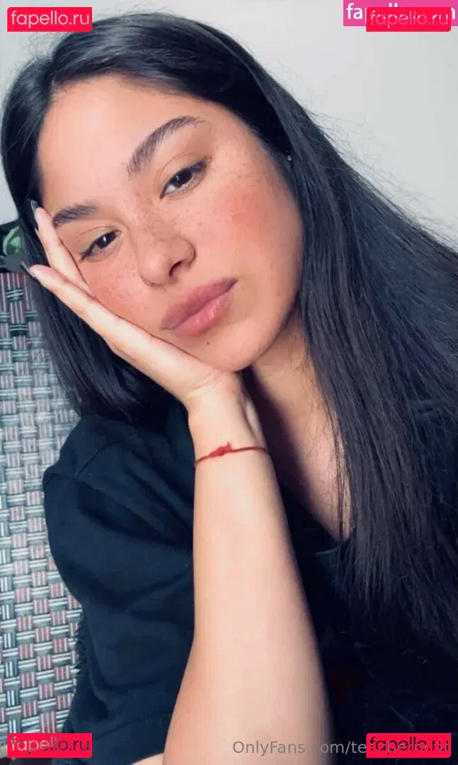 teachernofit Onlyfans Photo Gallery 