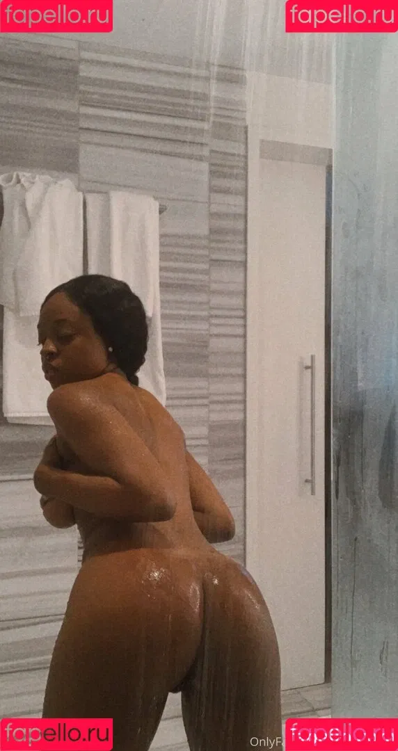 brittxolondon Onlyfans Photo Gallery 