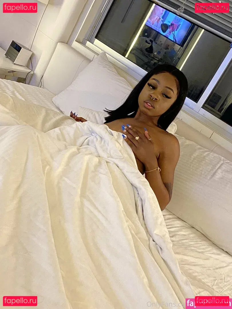 brittxolondon Onlyfans Photo Gallery 