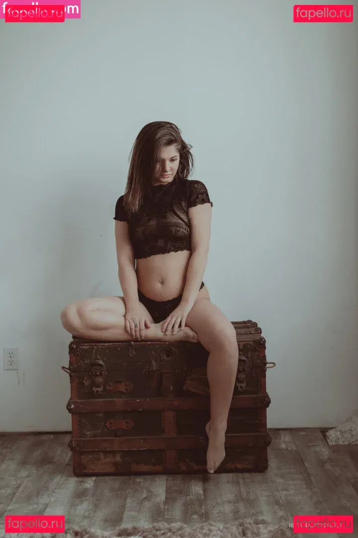 melmelly16 Onlyfans Photo Gallery 