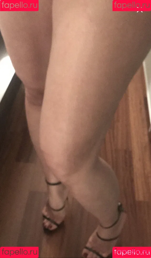 Elena Mici Onlyfans Photo Gallery 