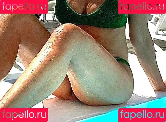 Elena Mici Onlyfans Photo Gallery 