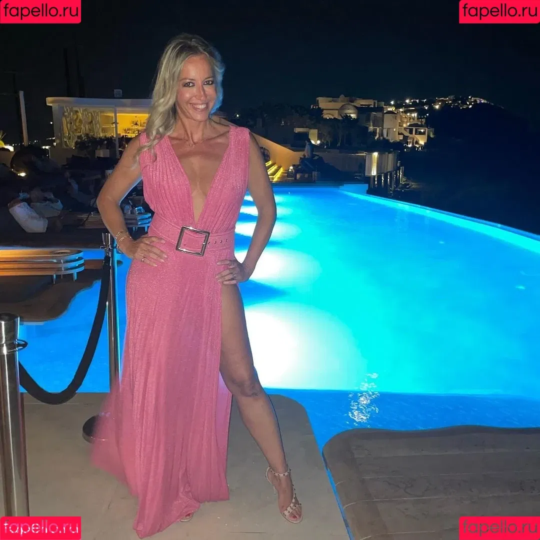 Elena Mici Onlyfans Photo Gallery 