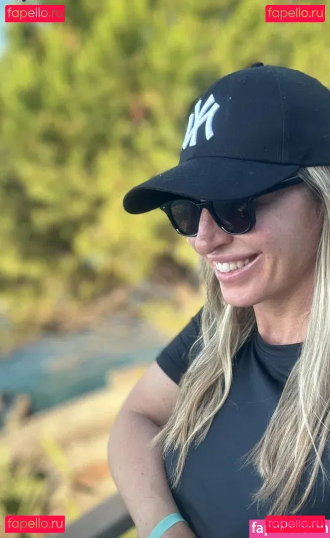 Elena Mici Onlyfans Photo Gallery 