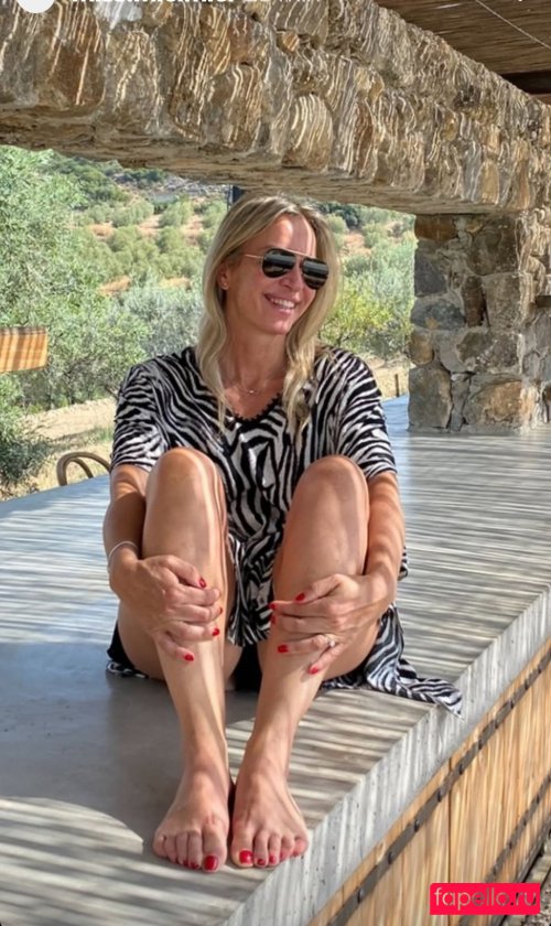 Elena Mici Nude Onlyfans Photo 10