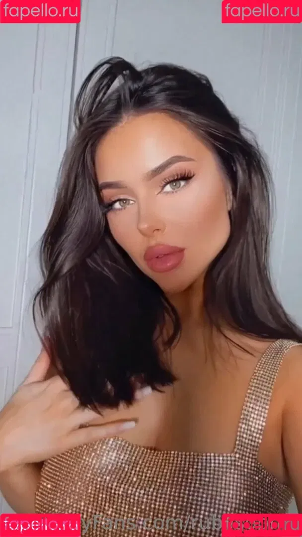 Sophie Ruby Blake Onlyfans Photo Gallery 
