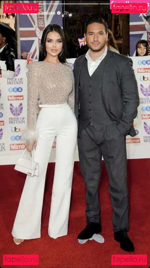 Sophie Ruby Blake Onlyfans Photo Gallery 