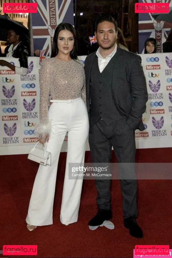 Sophie Ruby Blake Onlyfans Photo Gallery 