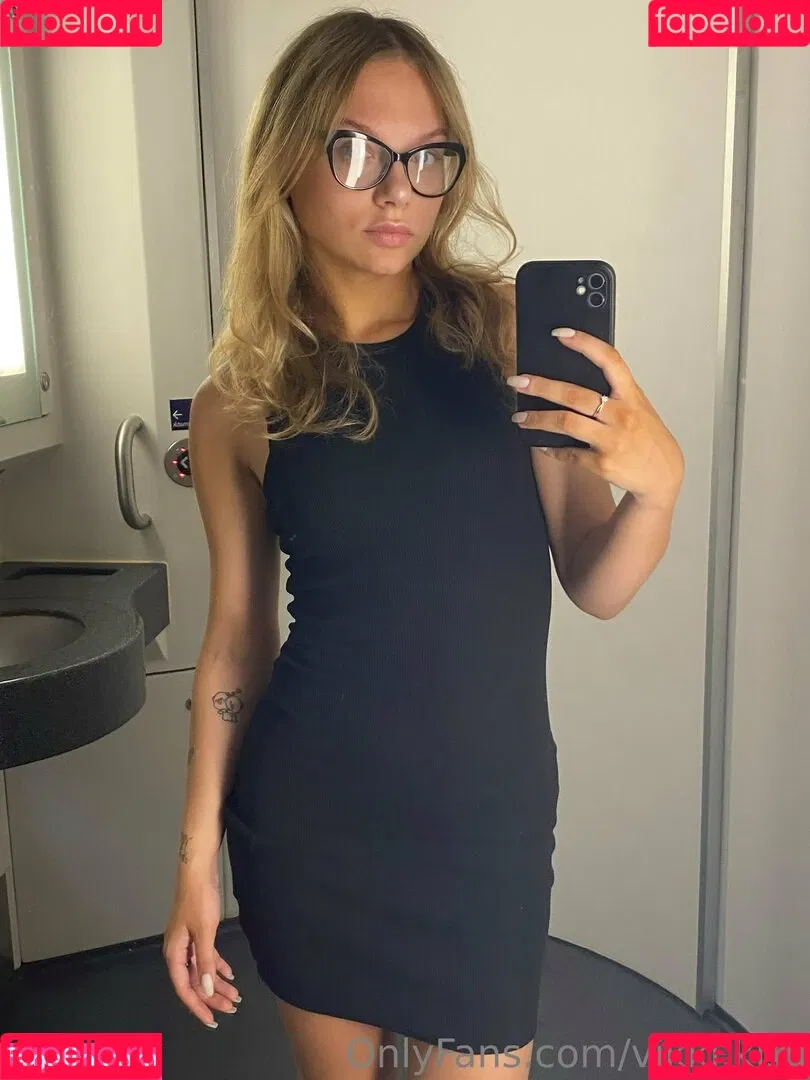 vikkikiss Onlyfans Photo Gallery 