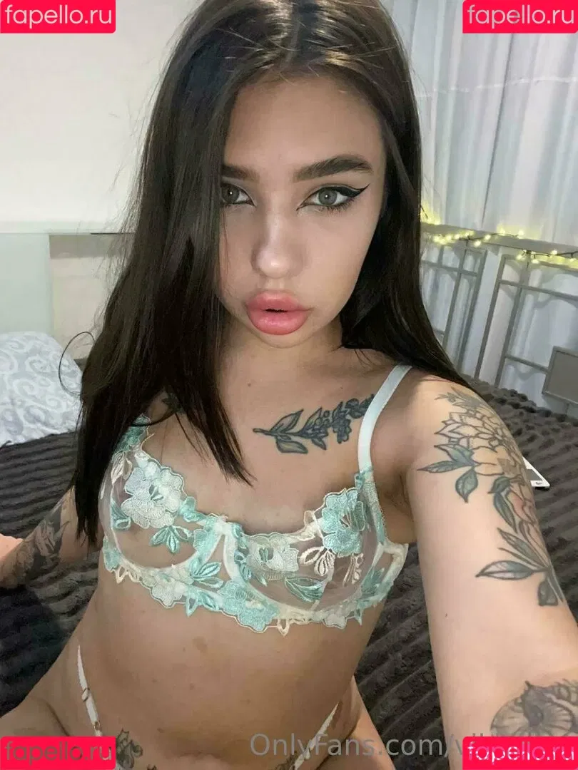 vikkikiss Onlyfans Photo Gallery 