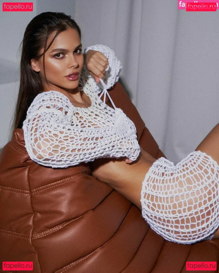 vikkikiss Onlyfans Photo Gallery 