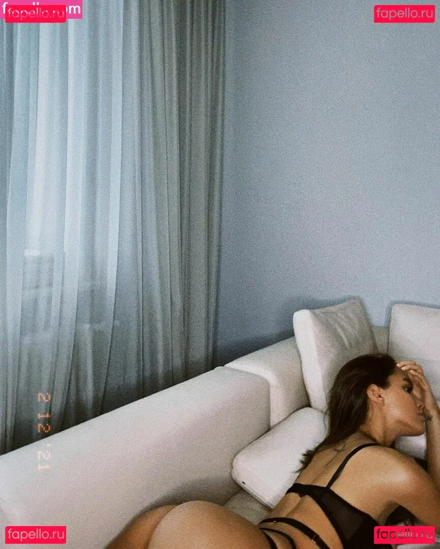 vikkikiss Onlyfans Photo Gallery 