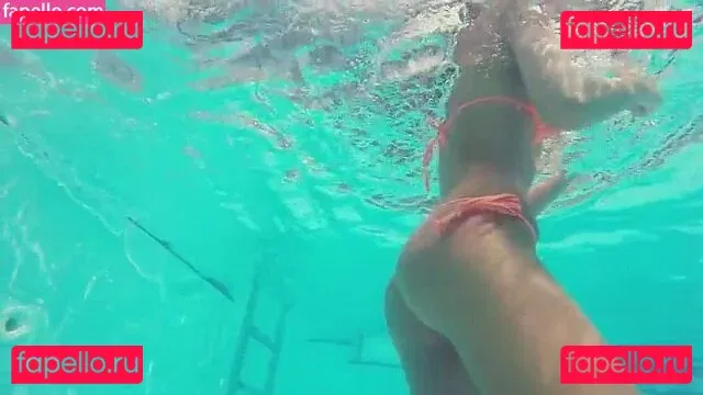 vikkikiss Onlyfans Photo Gallery 